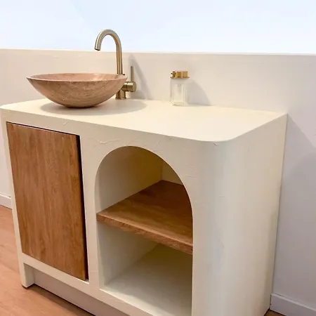 & Loft Apartment *